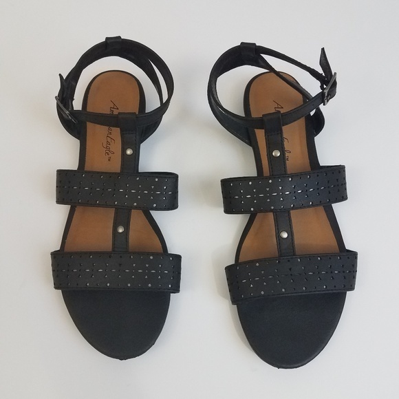 American Eagle Outfitters Shoes - American Eagle 10 black strappy sandals